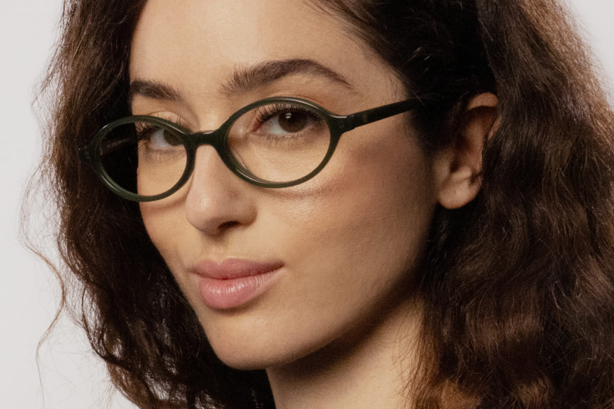 THI – Lunette Ronde VERT FONCE MILKY pour Femme