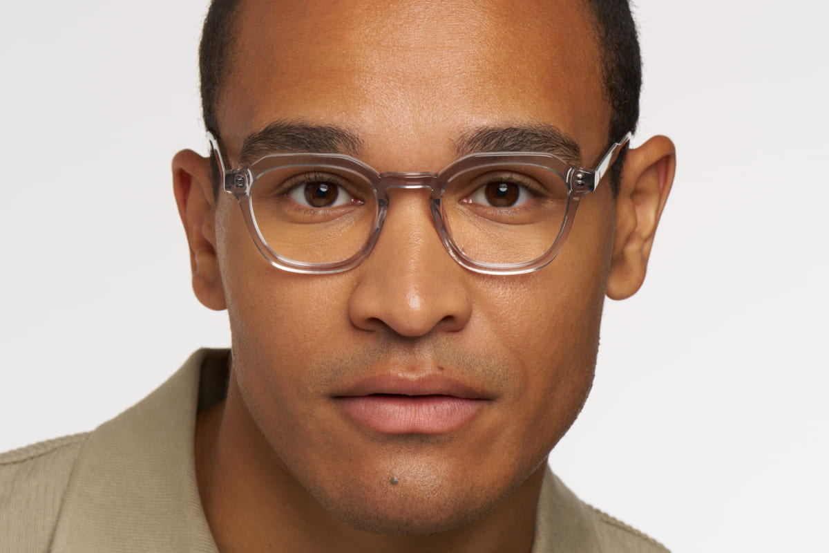 BARNEY – Lunette Carré GRIS CLAIR CRISTAL pour Homme