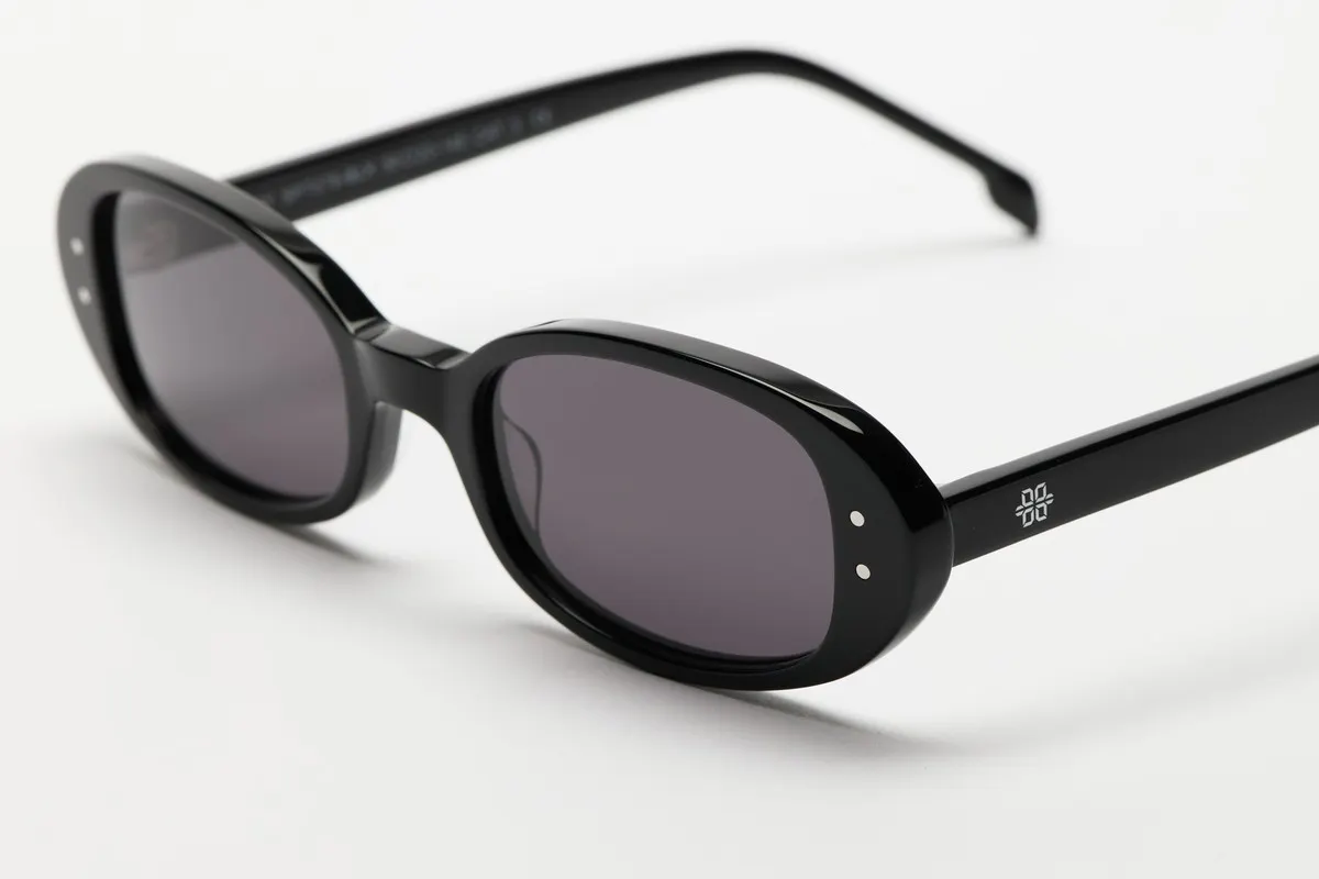 KAY – Lunette Ovale NOIR pour Femme